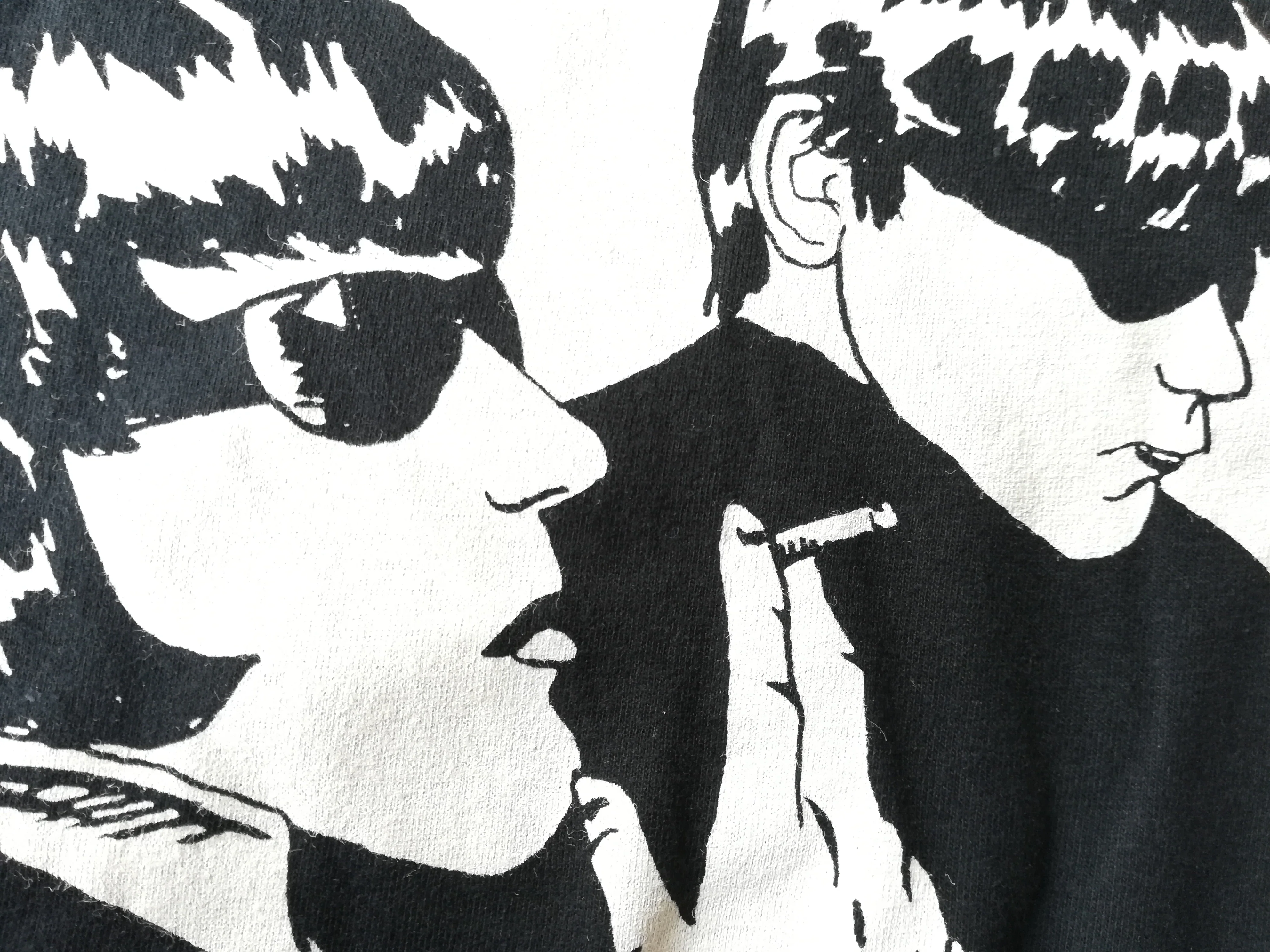 Goo Black T-Shirt - Image 5